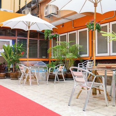 Nakornping Hotel Бангкок Экстерьер фото