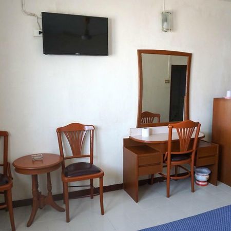 Nakornping Hotel Бангкок Экстерьер фото