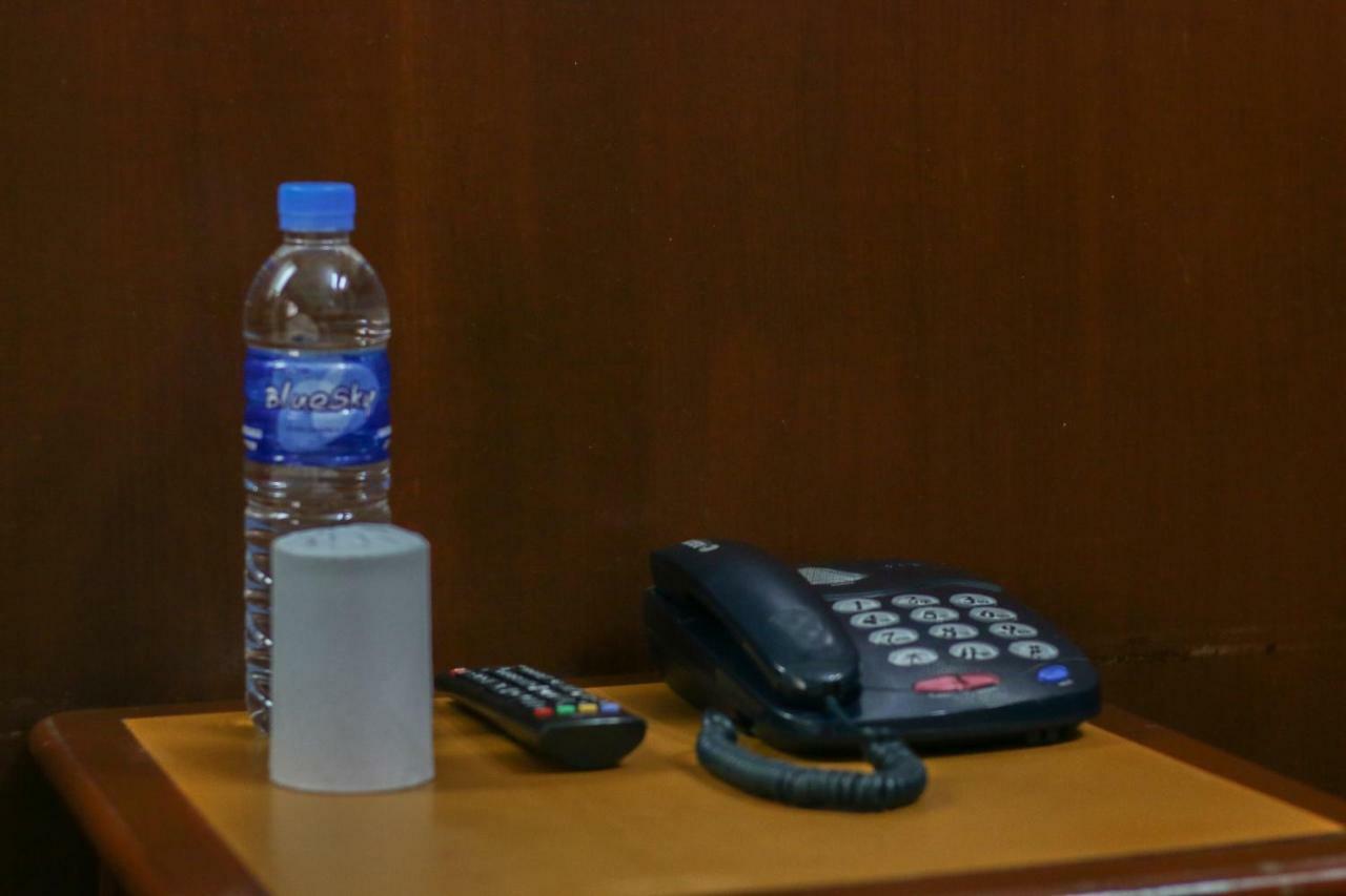 Nakornping Hotel Бангкок Экстерьер фото